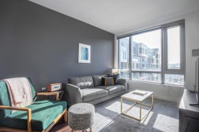 SoMa 1BR w Gym Roofdeck WD nr BART Muni SFO-248